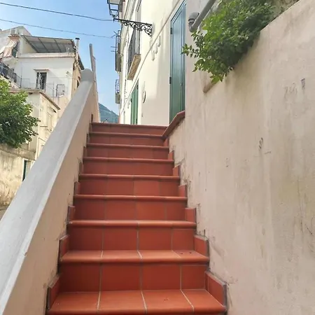 Bright In Minori, 67 Sq.m, Near Beaches Apartment Minori